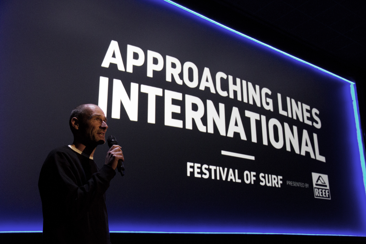 Chris Nelson introducing films at approaching lines festival of surf